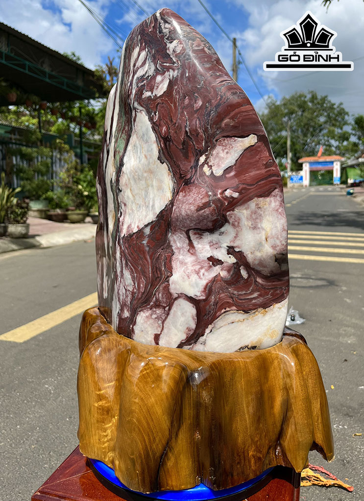 Tác Phẩm Đá Serpentine Cao 50 Ngang 40 (cm) 25,5kg