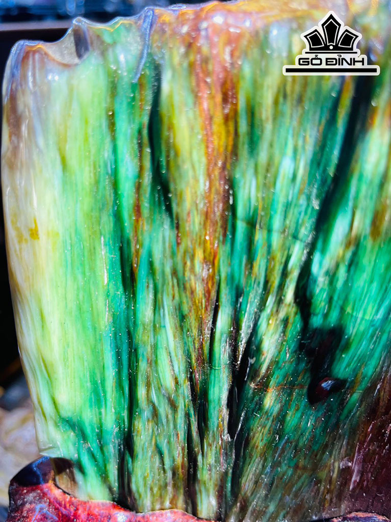 Tác Phẩm Gỗ Hóa Thạch Cao 31 (cm) 3,81kg