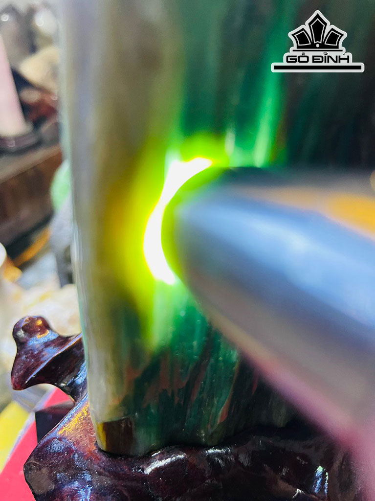 Tác Phẩm Gỗ Hóa Thạch Cao 31 (cm) 3,81kg