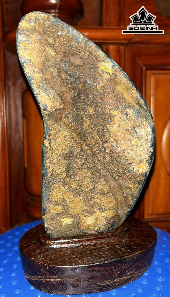 Tinh Thể Đá Thạch Anh Tím Cao 21 (cm) 1,05kg