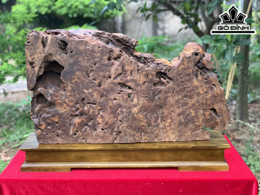 Tượng Phật Bà Quan Âm Gỗ Nu Xá Xị Cao 79 Ngang 43 Sâu 17 (cm)
