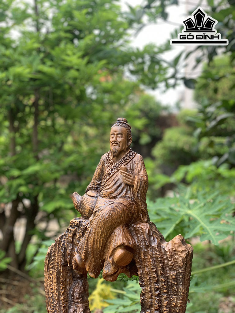 Tượng Thần Trà Gỗ Bách Xanh Cao 55 Ngang 36 Sâu 16 (cm)