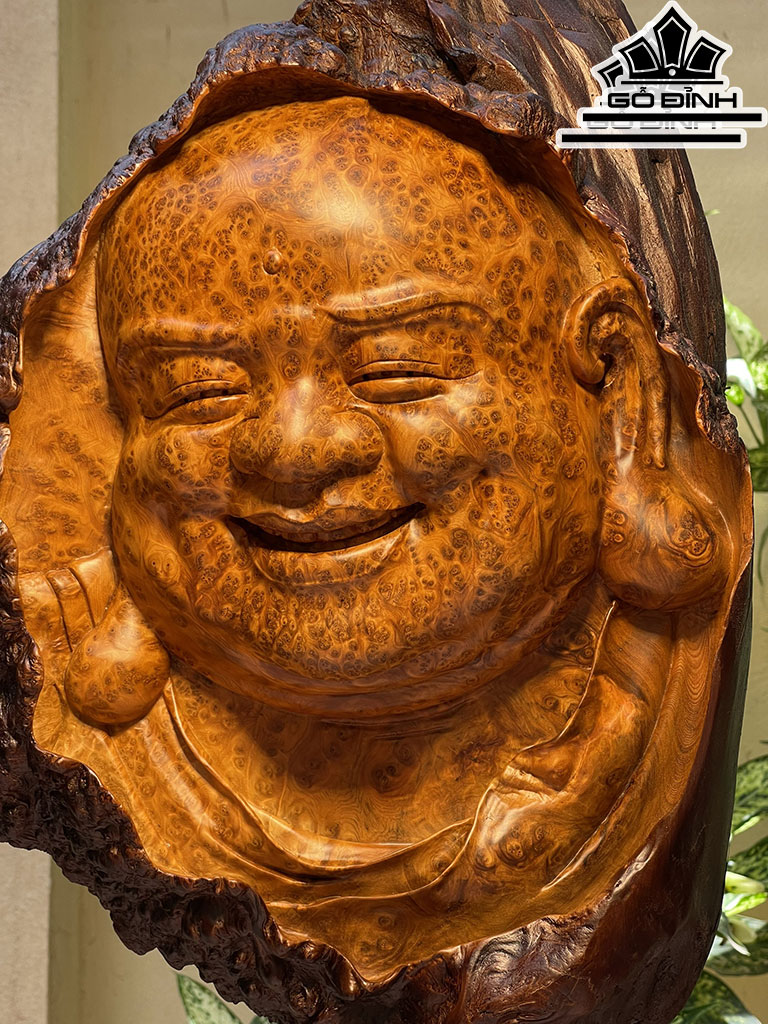 Diện Phật Di Lặc Gỗ Nu Hương Cao 48 Ngang 32 Sâu 10 (cm)