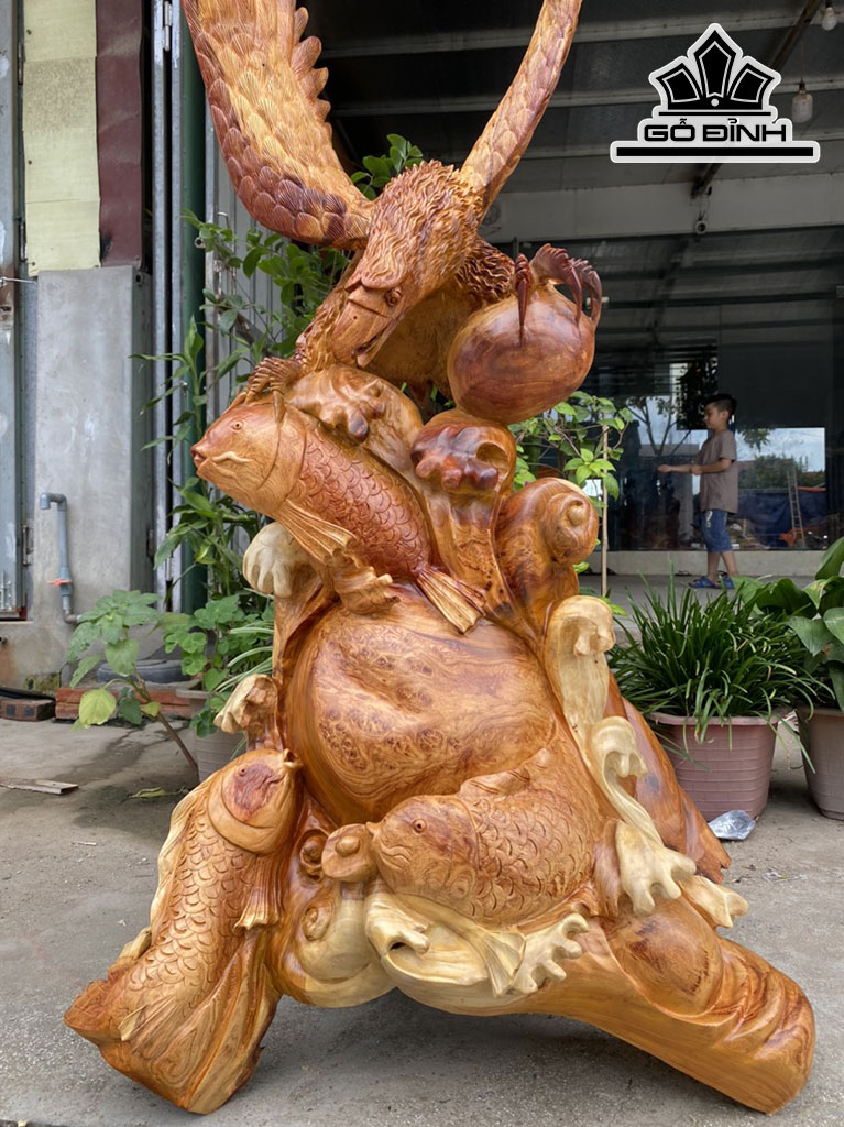 Tượng Đại Bàng Gỗ Hương Cao 148 Ngang 72 Sâu 48 (cm)