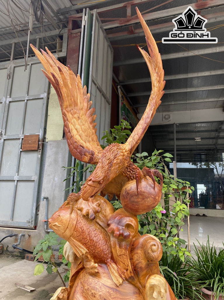 Tượng Đại Bàng Gỗ Hương Cao 148 Ngang 72 Sâu 48 (cm)