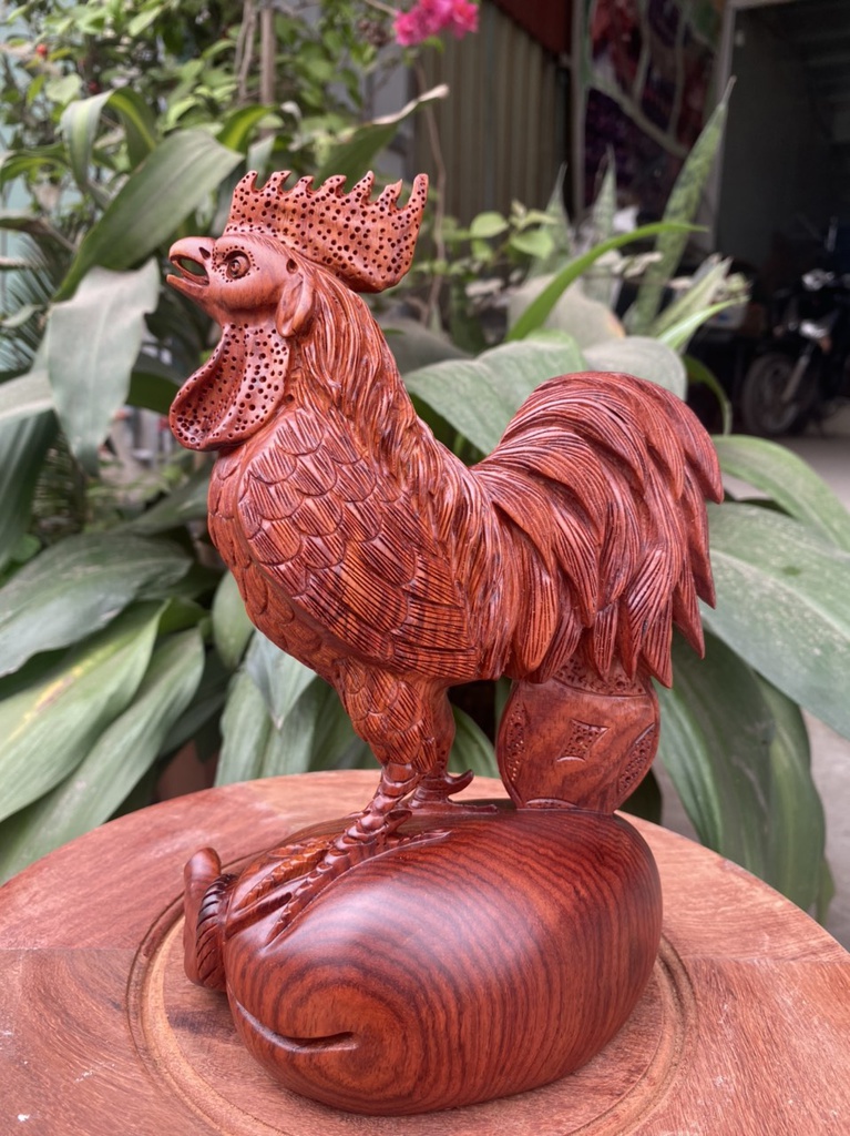 Tượng Gà Trống Gỗ Hương Cao 22 Ngang 13 Sâu 10 (cm)