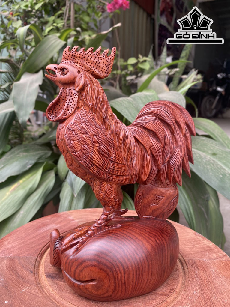 Tượng Gà Trống Gỗ Hương Cao 22 Ngang 13 Sâu 10 (cm)