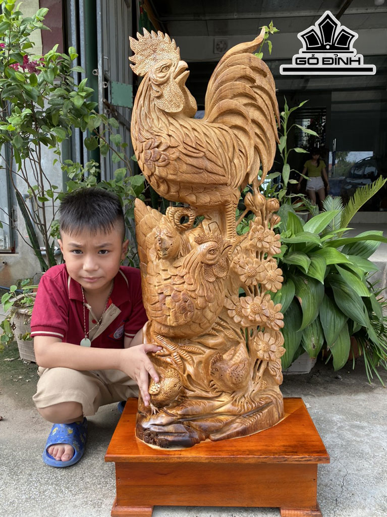 Tượng Gia Đình Gà Gỗ Ngọc Am Cao 106 Ngang 44 Sâu 25 (cm)
