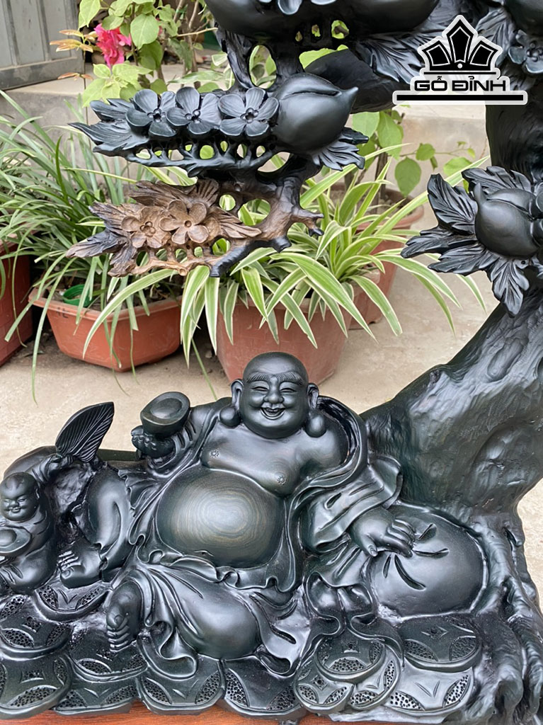 Tượng Phật Di Lặc Gỗ Mun Sừng Cao 54 Ngang 52 Sâu 24 (cm)