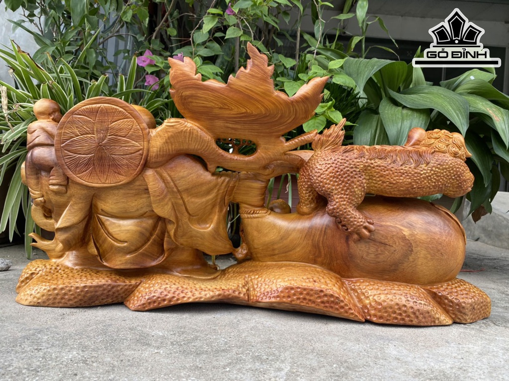 Tượng Phật Di Lặc Kéo Bao Tiền Gỗ Hương Cao 33 Ngang 65 Sâu 18 (cm)