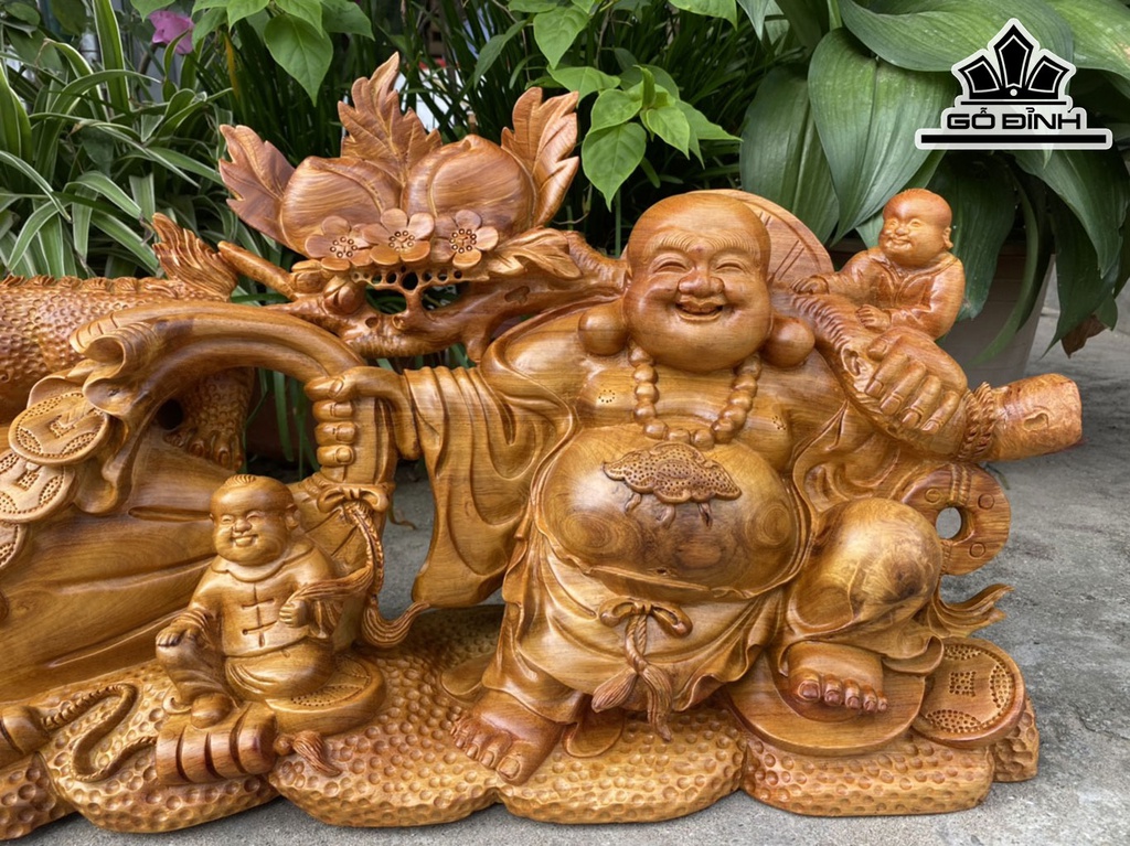 Tượng Phật Di Lặc Kéo Bao Tiền Gỗ Hương Cao 33 Ngang 65 Sâu 18 (cm)