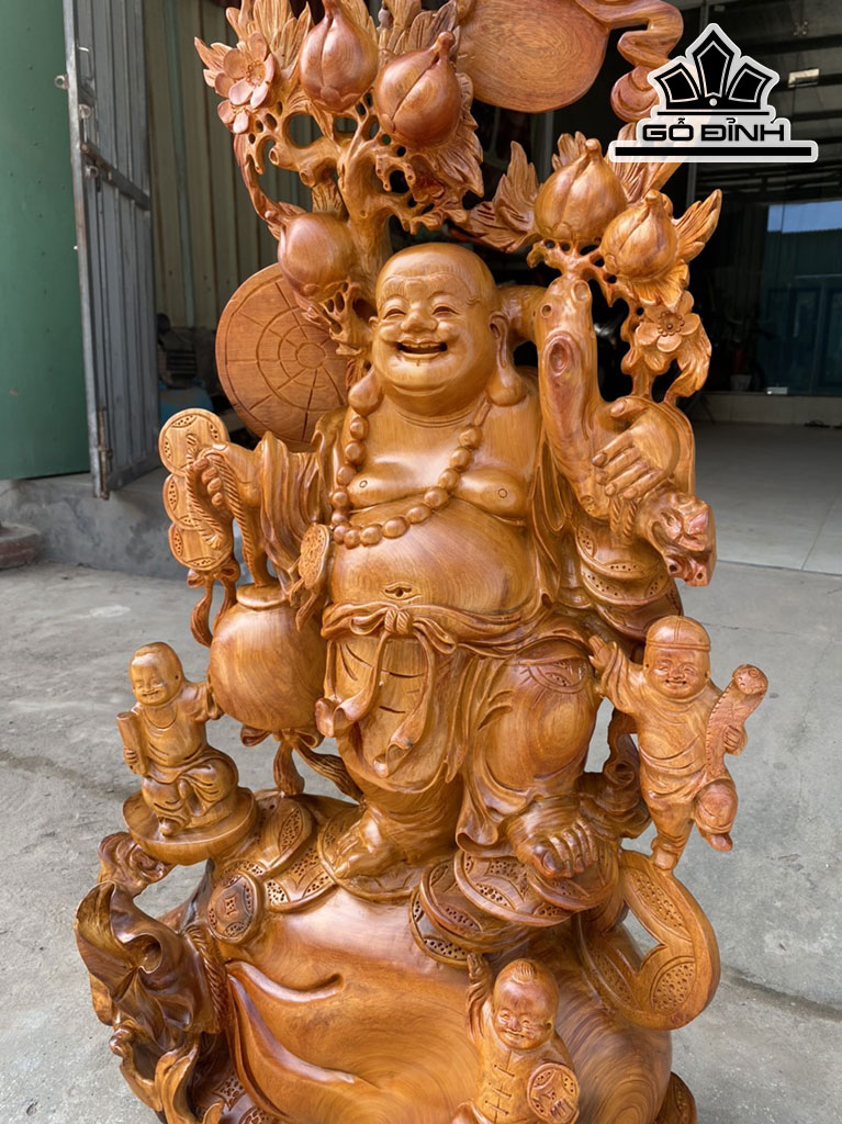 Tượng Phật Di Lặc Vác Cành Đào Gỗ Hương Cao 97 Ngang 55 Sâu 30 (cm)