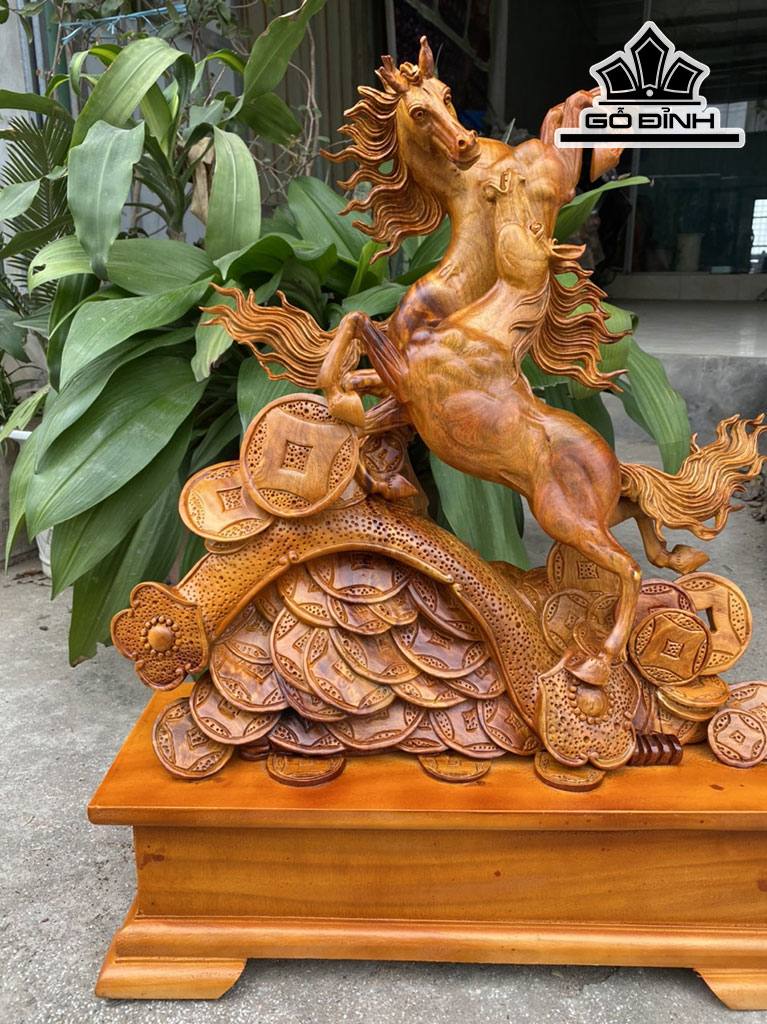 Tượng Song Mã Uyên Ương Gỗ Hương Cao 46 Ngang 46 Sâu 17 (cm)