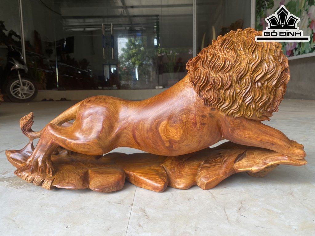 Tượng Sư Tử Gỗ Hương Cao 30 Ngang 66 Sâu 23 (cm)