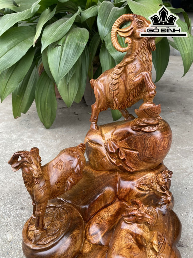 Tượng Tam Dương Khai Thái Gỗ Hương Cao 40 Ngang 30 Sâu 28 (cm)