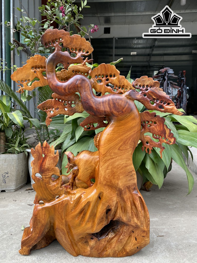 Tượng Tam Dương Khai Thái Gỗ Hương Cao 68 Ngang 50 Sâu 21 (cm)