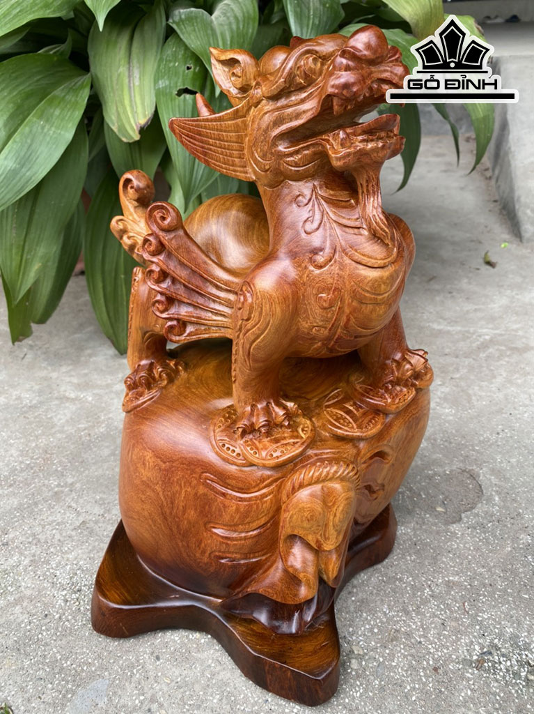 Tượng Tỳ Hưu Gỗ Hương Cao 40 Ngang 27 Sâu 20 (cm)