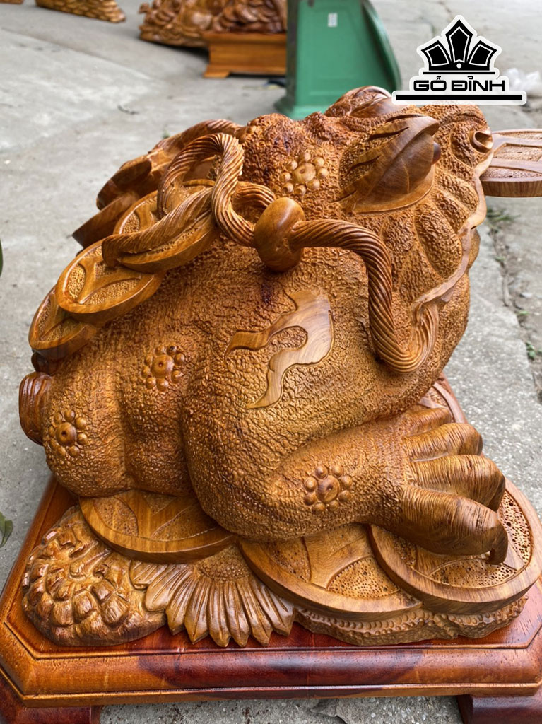 Tượng Thiềm Thừ Gỗ Hương Cao 26 Ngang 40 Sâu 31 (cm)