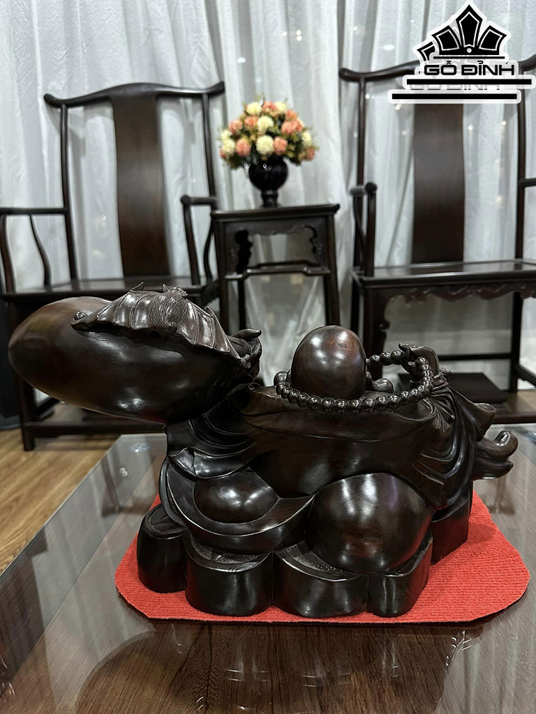 Tượng Phật Di Lặc Gỗ Trắc Ngang 46 Sâu 25 Cao 28 (cm)