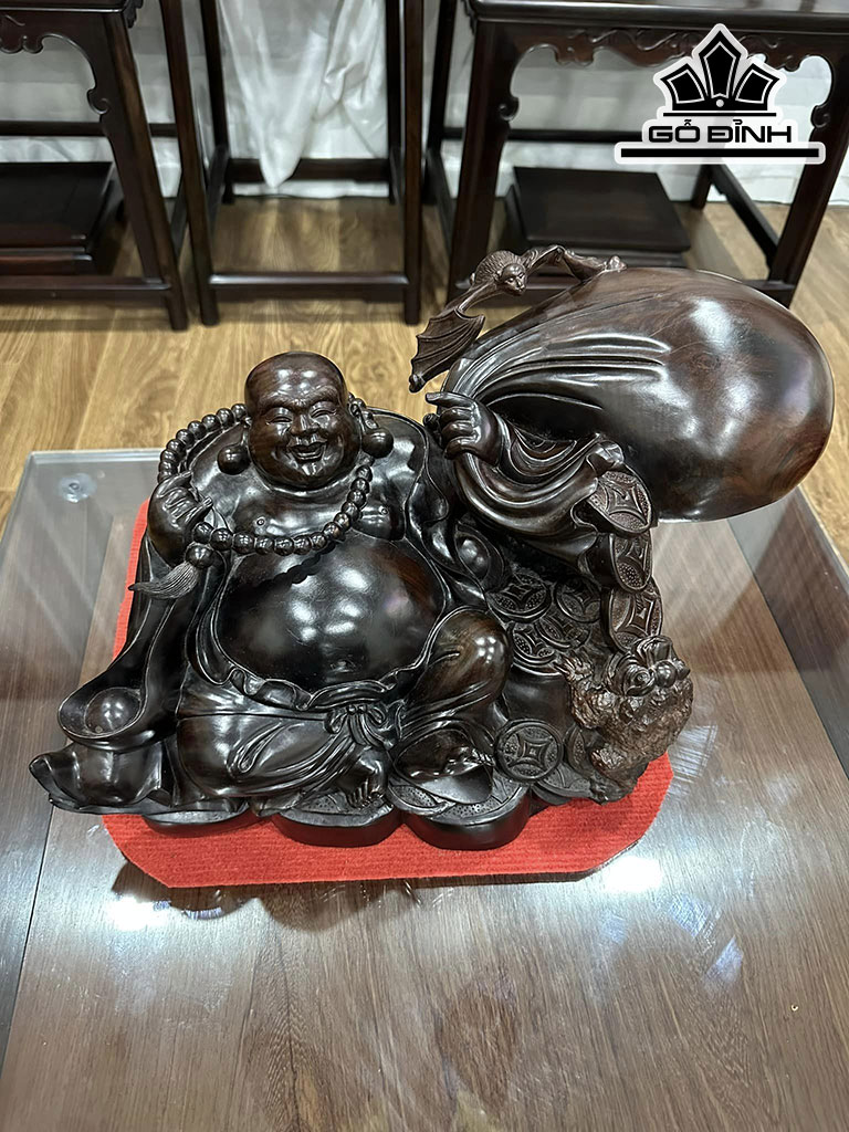 Tượng Phật Di Lặc Gỗ Trắc Ngang 46 Sâu 25 Cao 28 (cm)