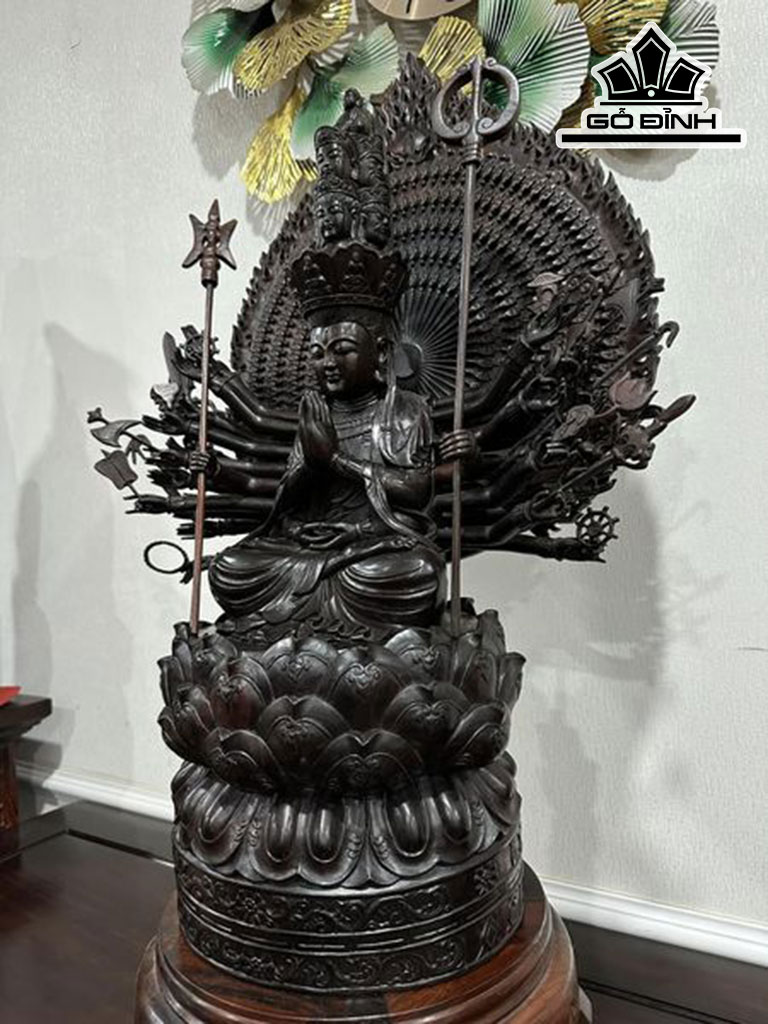 Tượng Phật Thiên Thủ Gỗ Trắc Cao 56 Đường Kính 24 (cm)