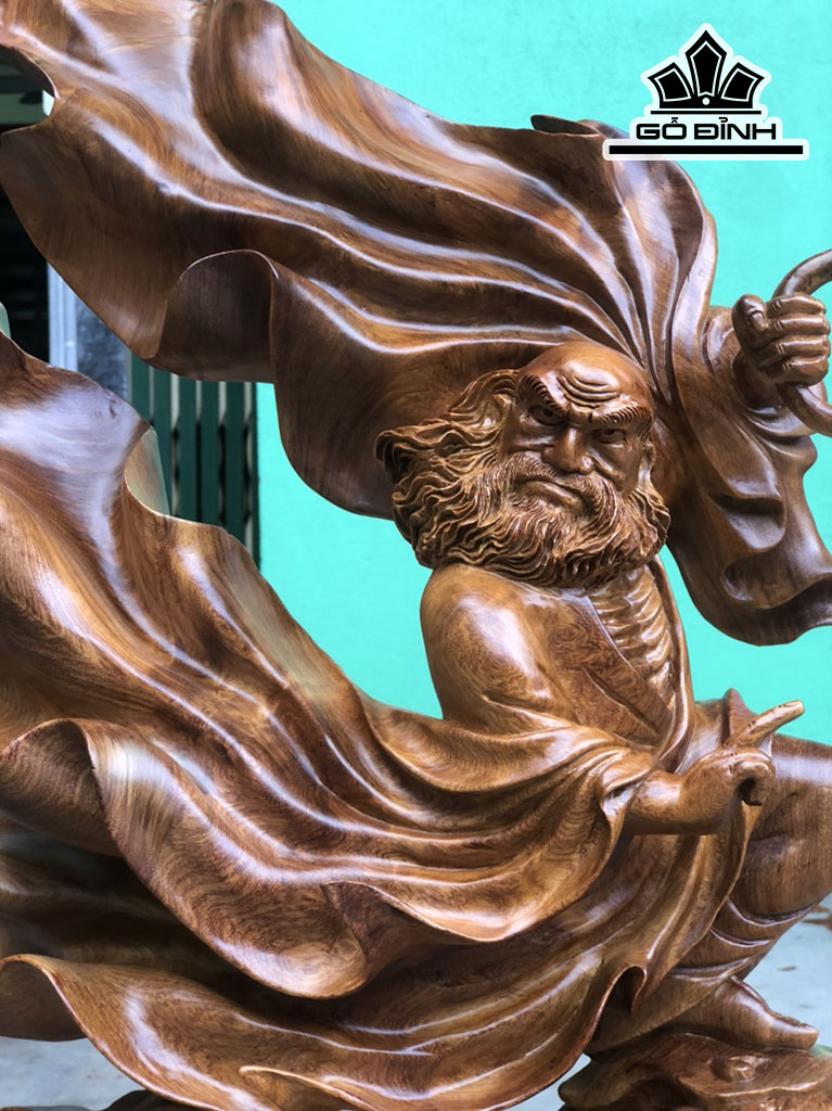 Tượng Đạt Ma Sư Tổ Gỗ Hương Cao 61 Ngang 36 Sâu 15 (cm)