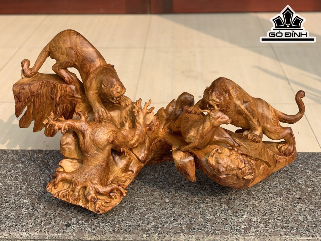 Tượng Hổ Báo Săn Mồi Gỗ Hương Cao 40 Ngang 80 Sâu 28 (cm)