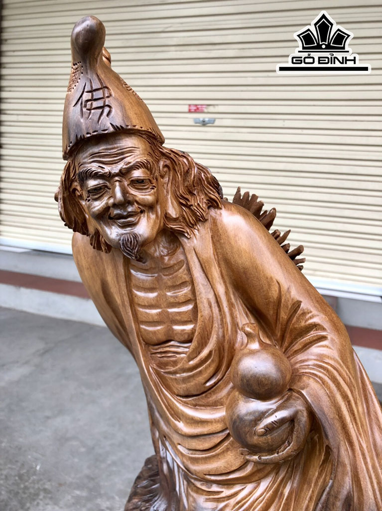Tượng Tế Công Gỗ Bách Xanh Cao 90 Ngang 38 Sâu 26 (cm)
