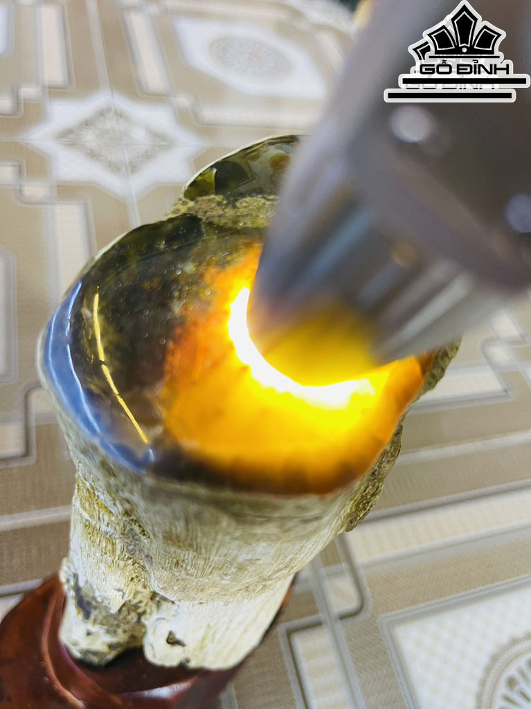 Tác Phẩm Gỗ Hóa Thạch Cao 31 (cm) 2,3kg