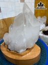 Tác Phẩm Đá Pha Lê Cao 28 (cm) 2,5kg