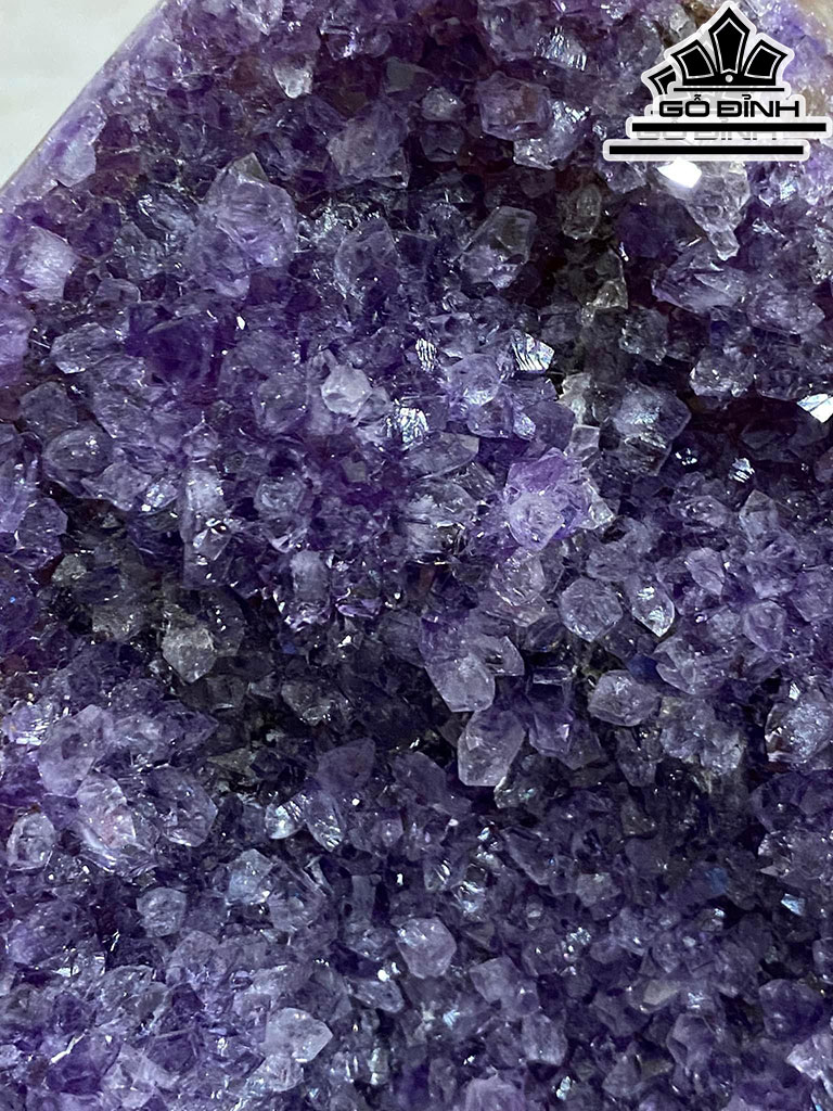 Tinh Thể Đá Thạch Anh Tím Cao 22 Ngang 15 (cm) 2,5kg