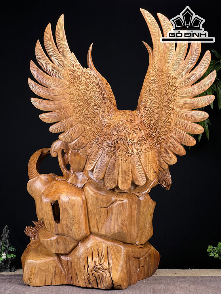 Tượng Đại Bàng Gỗ Hương Cao 94 Ngang 70 Sâu 36 (cm)