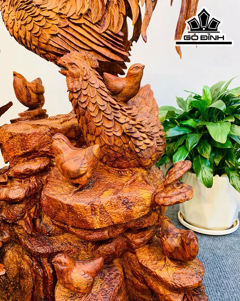Tượng Gia Đình Gà Gỗ Sưa Cao 63 Ngang 52 Sâu 30 (cm)