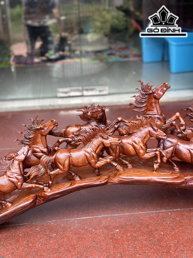 Tượng Bát Mã Gỗ Hương Cao 37 Ngang 115 Sâu 23 (cm)