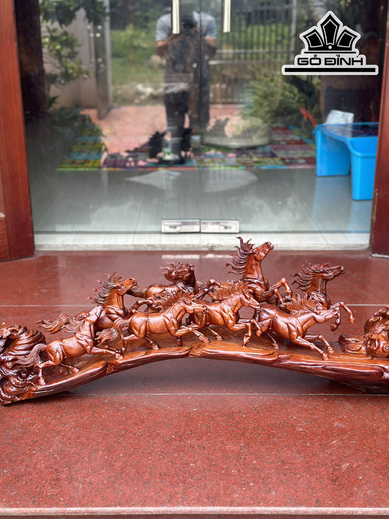 Tượng Bát Mã Gỗ Hương Cao 37 Ngang 115 Sâu 23 (cm)