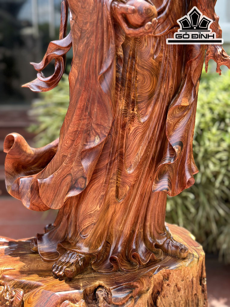 Tượng Đạt Ma Sư Tổ Gỗ Cẩm Cao 93 Ngang 52 Sâu 35 (cm)