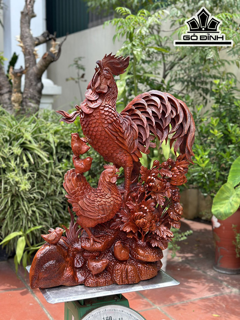 Tượng Gia Đình Gà Gỗ Hương Cao 74 Ngang 46 Sâu 25 (cm)