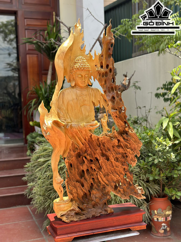 Tượng Nhất Tâm Bái Phật Gỗ Dổi Cao 110 Ngang 60 Sâu 20 (cm)