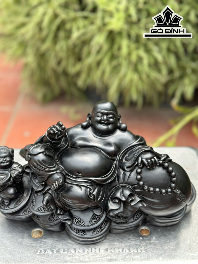 Tượng Phật Di Lặc Gỗ Mun Sừng Cao 18 Ngang 34 Sâu 15 (cm)