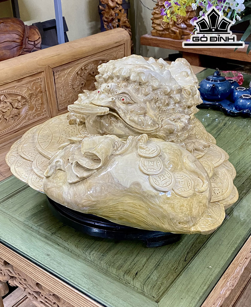 Tượng Cóc Ngậm Tiền Gỗ Nu Nghiến Cao 22 Ngang 53 Sâu 48 (cm)