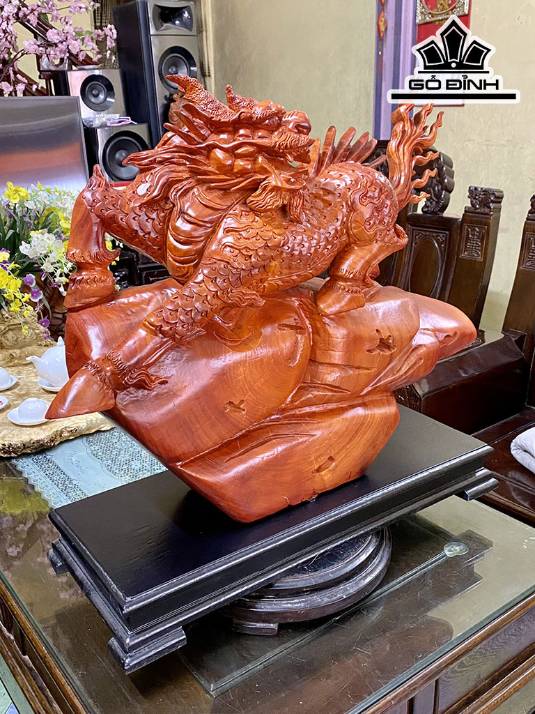 Tượng Long Mã Gỗ Hương Cao 62 Ngang 80 Sâu 20 (cm)