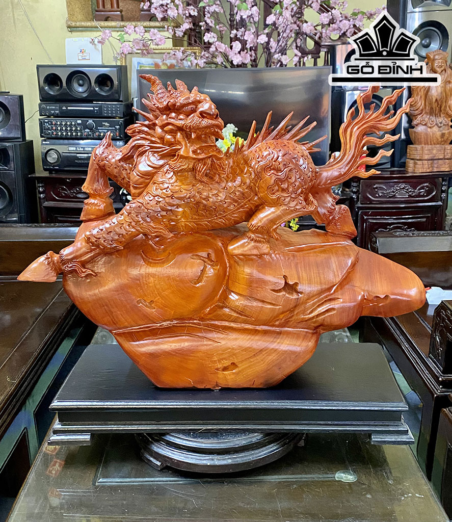 Tượng Long Mã Gỗ Hương Cao 62 Ngang 80 Sâu 20 (cm)