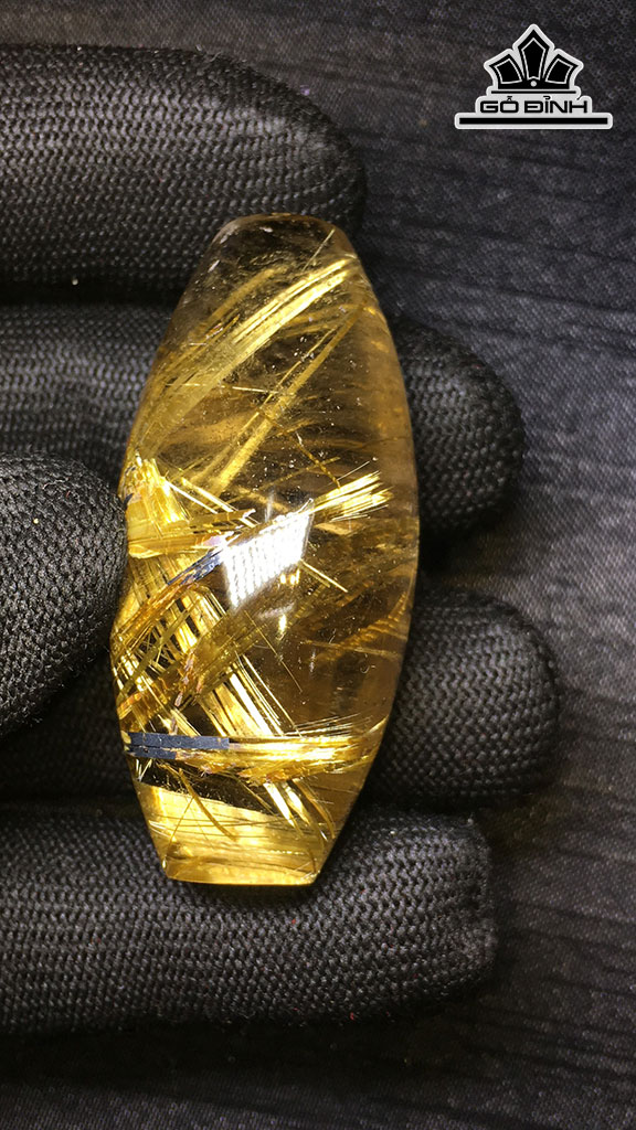 Lu Thống Đá Thạch Anh Tóc Vàng Cao 51 Ngang 25,7 Sâu 21,2 (mm) 41,5gr