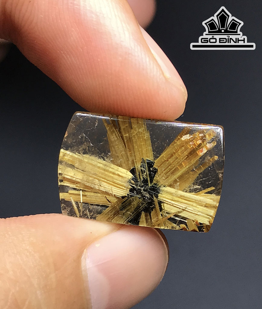 Mặt Dây Chuyền Đá Thạch Anh Tóc Vàng Cao 20,5 Ngang 13,8 Sâu 5,6 (mm) 3,3gr