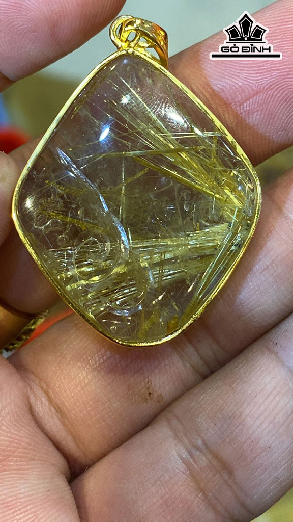 Mặt Dây Chuyền Đá Thạch Anh Tóc Vàng Cao 36,8 Ngang 31,3 Sâu 9 (mm) 16gr