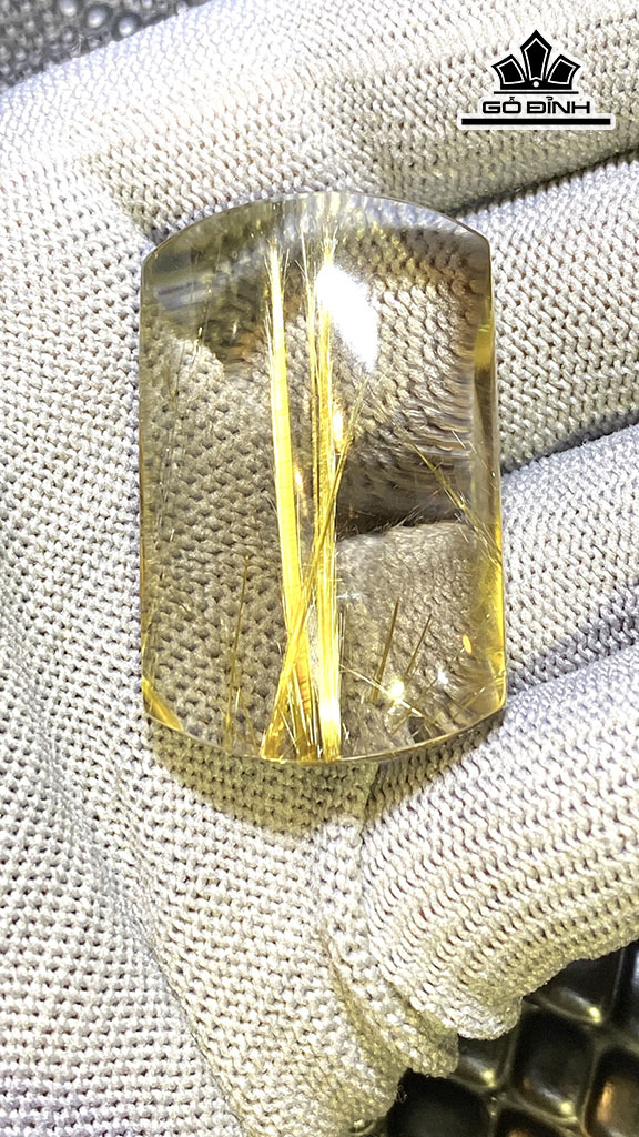 Mặt Dây Chuyền Đá Thạch Anh Tóc Vàng Cao 42 Ngang 26 Sâu 12,6 (mm) 29gr