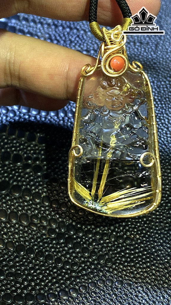 Mặt Dây Chuyền Đá Thạch Anh Tóc Vàng Cao 50 Ngang 31 Sâu 9 (mm) 22gr