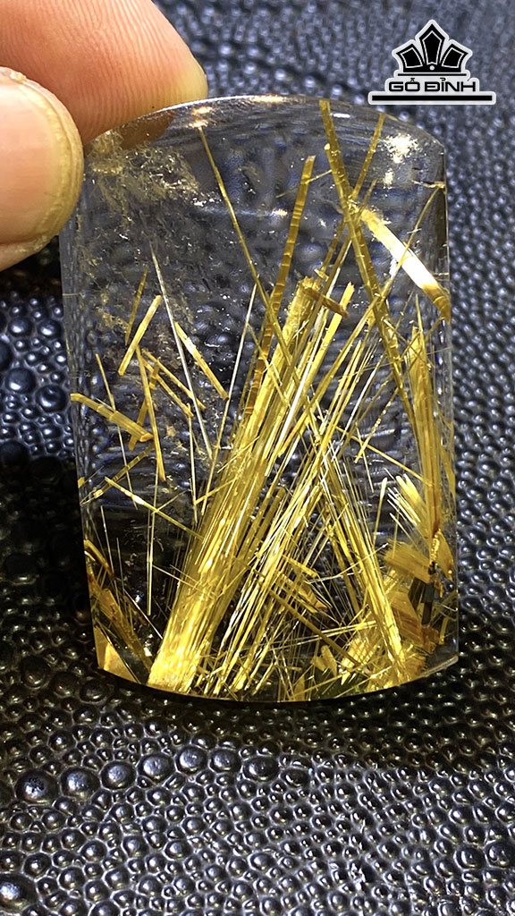 Mặt Dây Chuyền Đá Thạch Anh Tóc Vàng Cao 52 Ngang 32 Sâu 11 (mm) 38,6gr