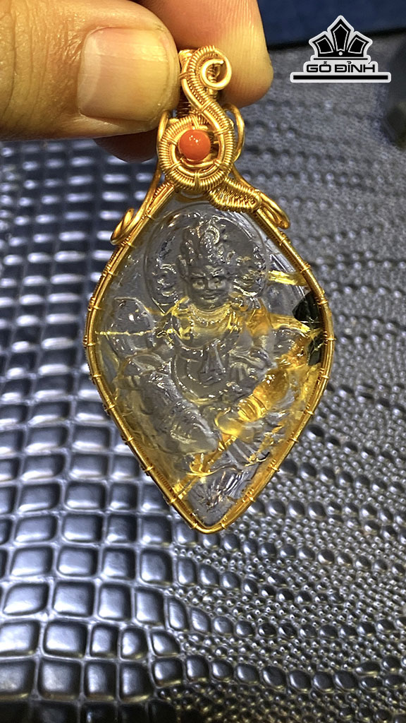 Mặt Dây Chuyền Đá Thạch Anh Tóc Vàng Cao 55 Ngang 36 Sâu 11 (mm) 30gr