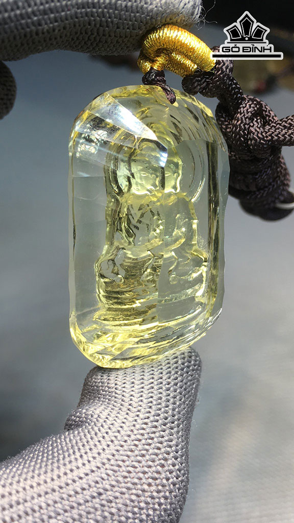 Mặt Dây Chuyền Đá Thạch Anh Vàng Cao 44 Ngang 31 Sâu 14 (mm) 32gr